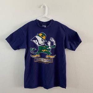 VINTAGE • Notre Dame Fighting Irish Tee